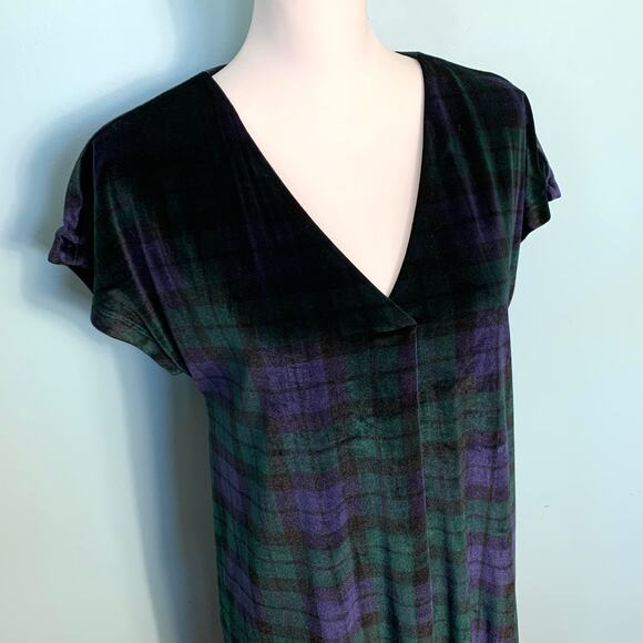 Vineyard Vines Blackwatch Velvet V-Neck Dress Size XS - Picture 4 of 10